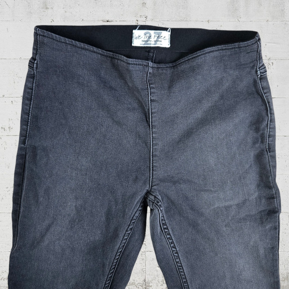 We the Free Black Pull On Elastic Waist Flare Wide Leg Stretch Jeans Size 27 - Picture 3 of 8